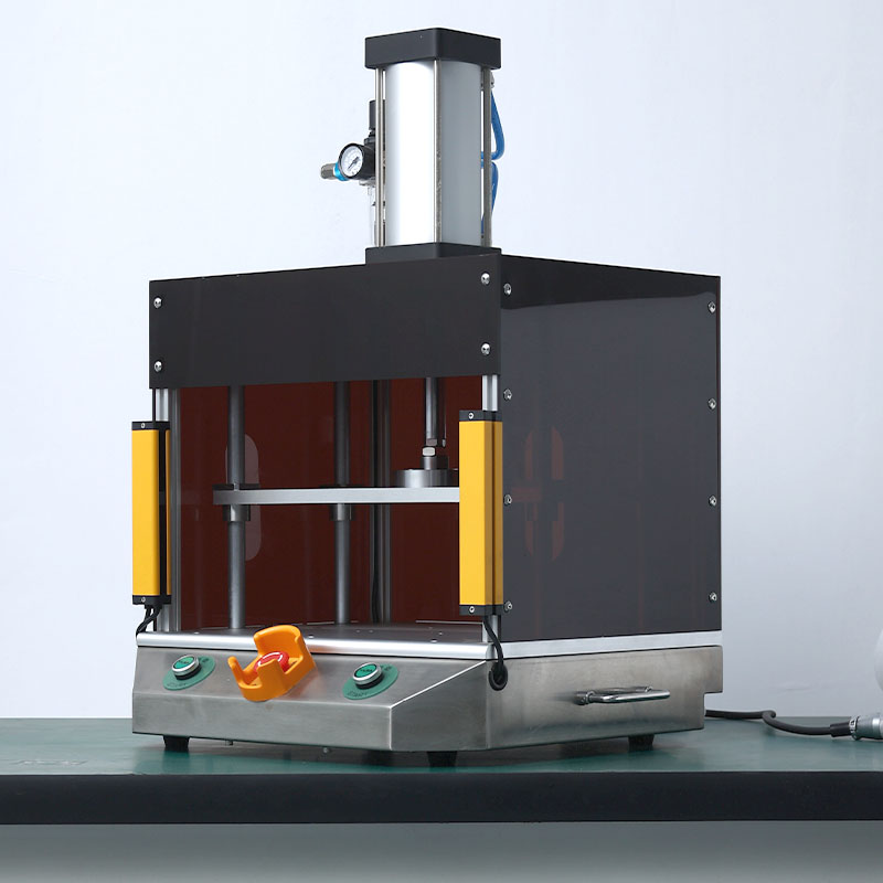 CharleroiAir tightness test fixture